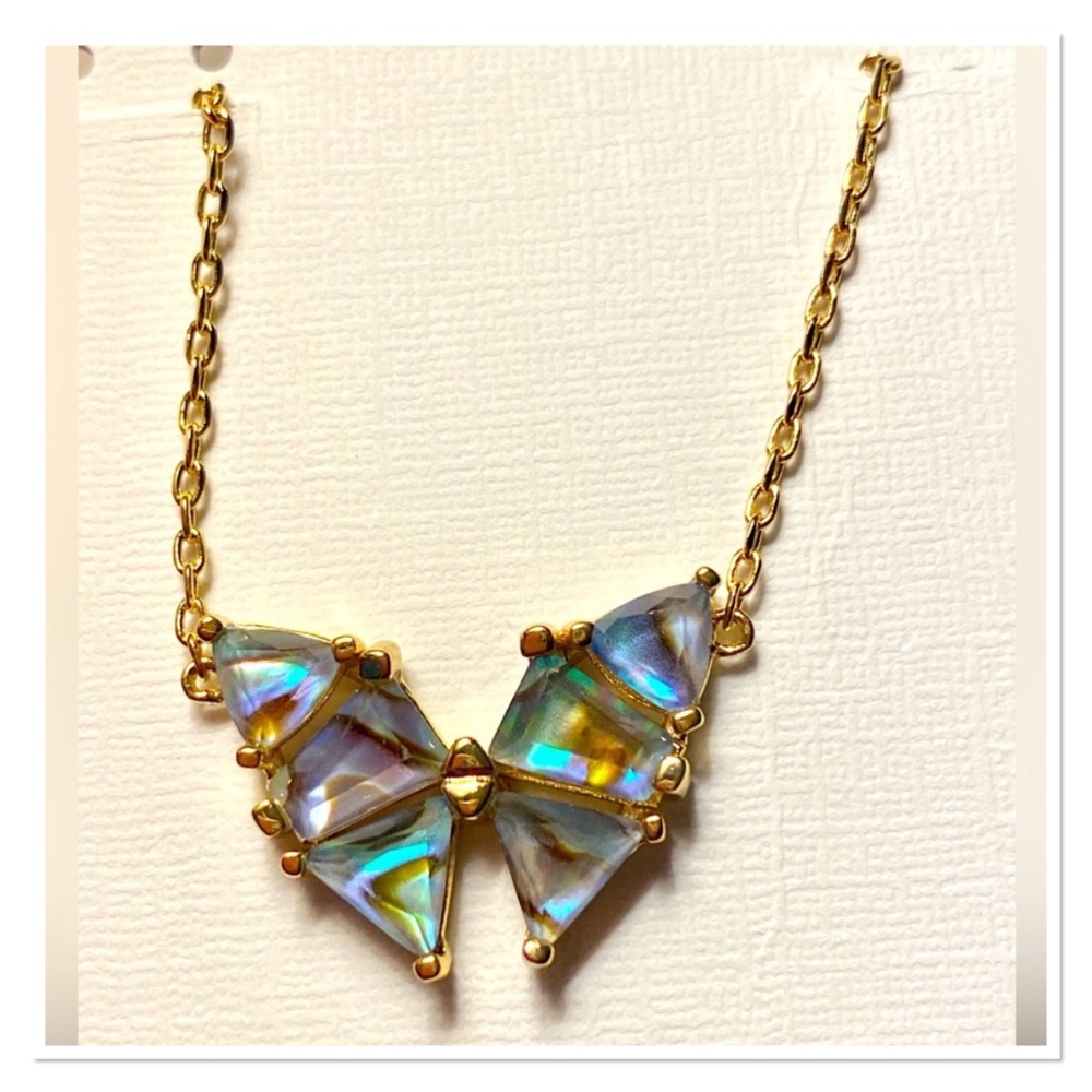 Kendra Scott Gold Necklace Blair Iridescent Abalone Butterfly Necklace - Picture 5 of 5